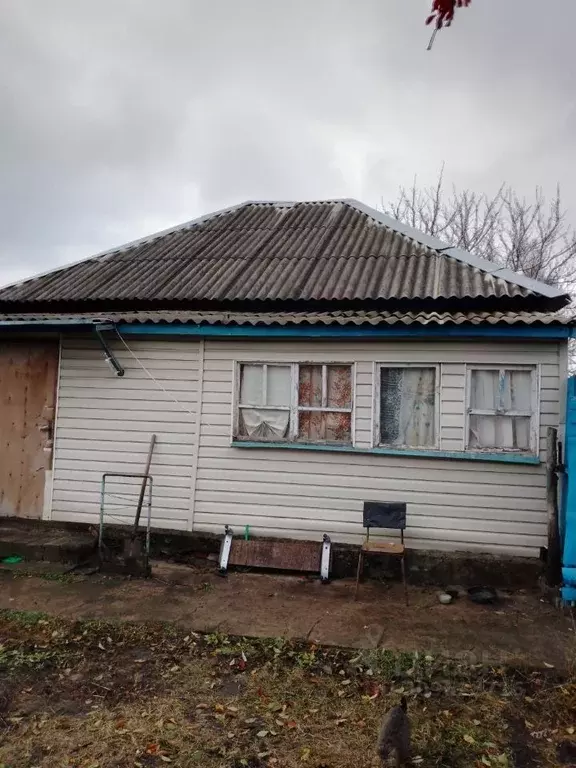 Дом в Белгородская область, Старооскольский городской округ, с. ... - Фото 0