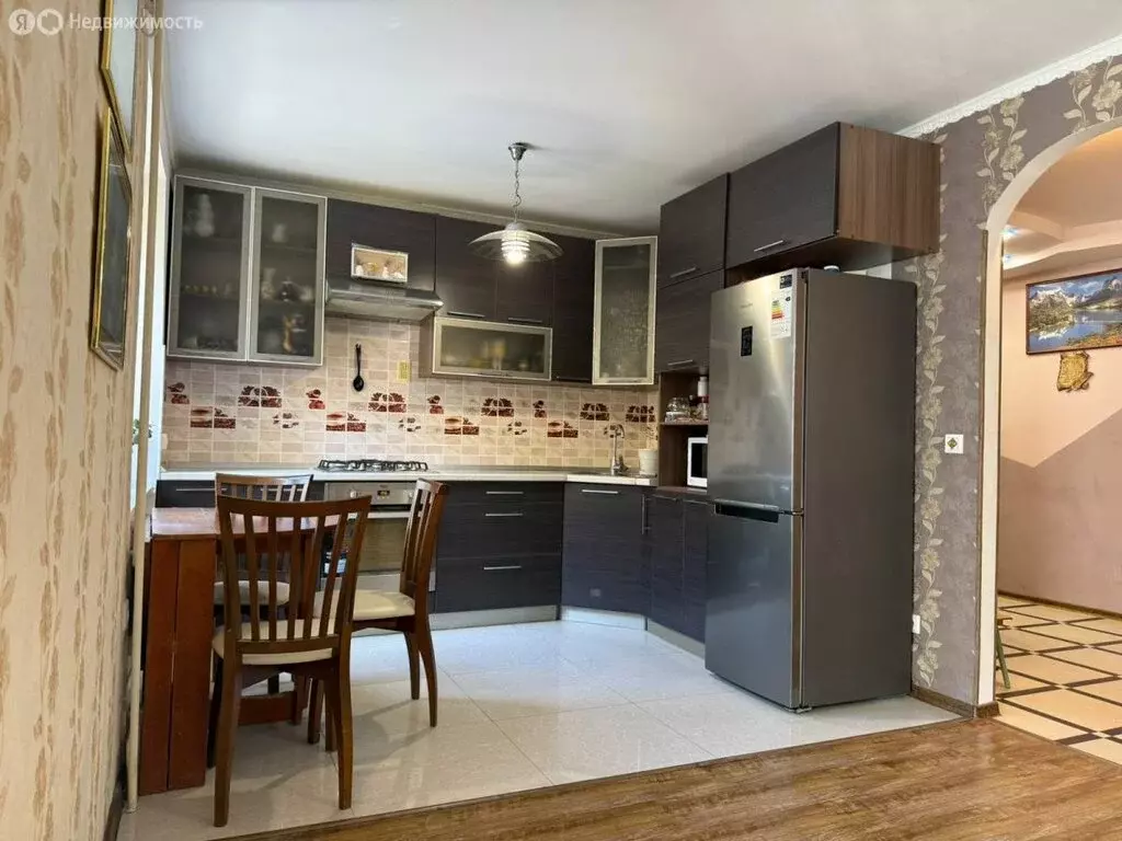 3-комнатная квартира: Анапа, улица Ленина, 189 (86.1 м) - Фото 2