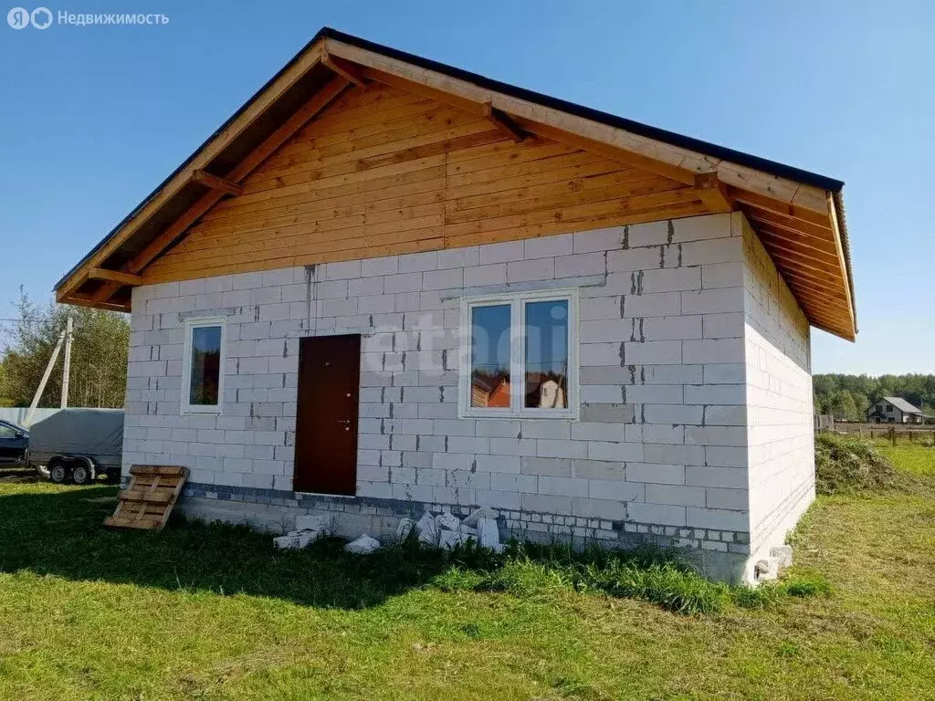 Дом в Тверская область, Калининский муниципальный округ, деревня ... - Фото 0