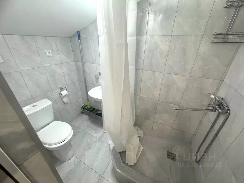Комната Краснодарский край, Сочи ул. Дарвина, 45/2 - Фото 1