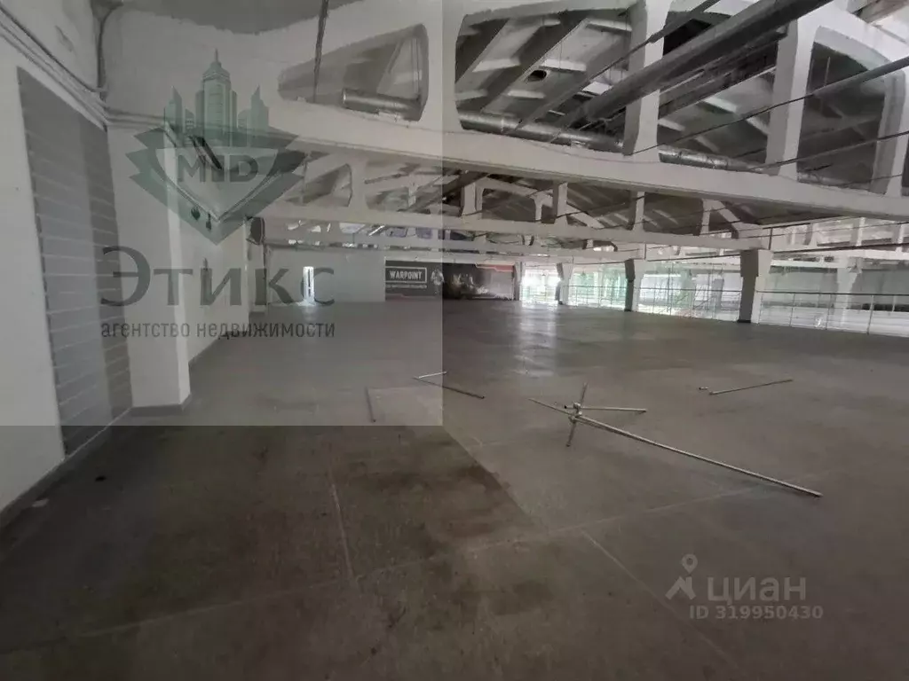 Торговая площадь в Ульяновская область, Ульяновск ул. Урицкого, 100 ... - Фото 1