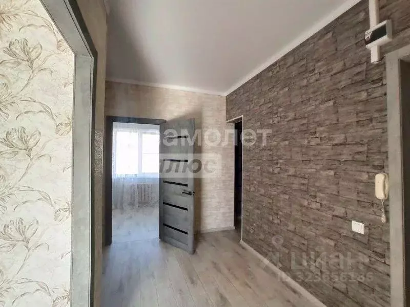 3-к кв. Астраханская область, Астрахань Кубанская ул., 68к2 (62.0 м) - Фото 1