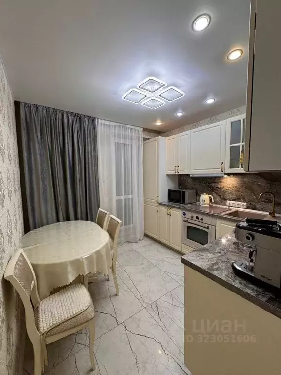 2-к кв. Московская область, Домодедово Южный мкр, ул. Курыжова, 18к1 ... - Фото 1