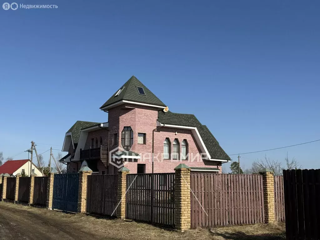 Дом в Иссадское сельское поселение, деревня Березье, переулок ... - Фото 1