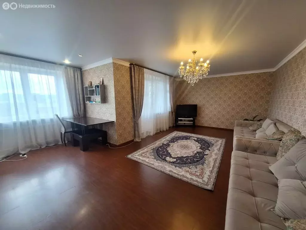 3-комнатная квартира: Владикавказ, Весенняя улица, 7 (102.1 м) - Фото 1