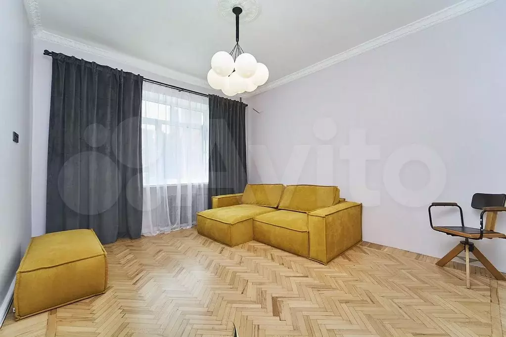2-к. квартира, 55 м, 2/4 эт. - Фото 1