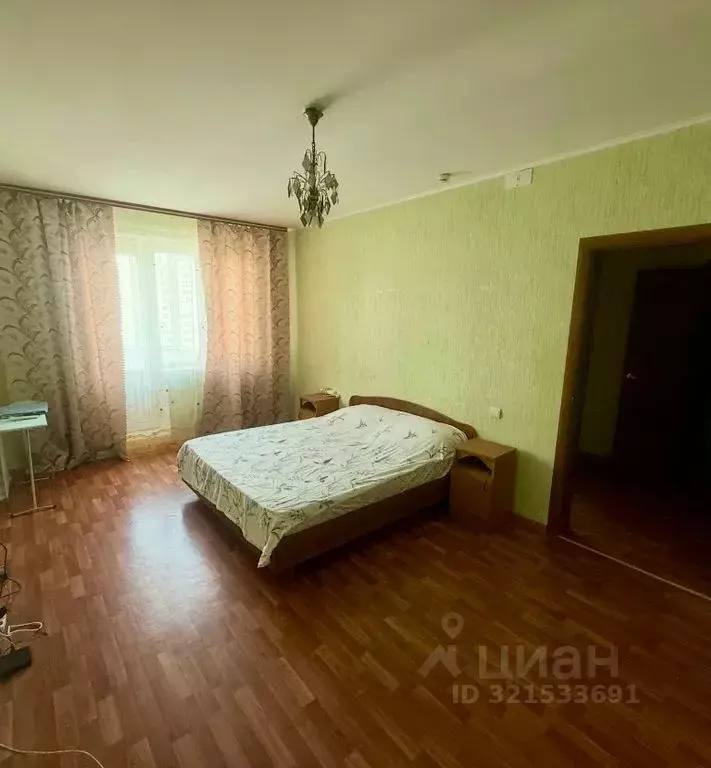 1-к кв. Курская область, Курск просп. Вячеслава Клыкова, 74 (37.0 м) - Фото 0