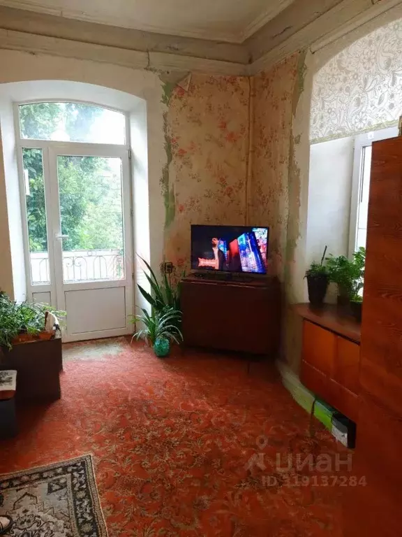2-к кв. Ростовская область, Новочеркасск просп. Ермака (28.6 м) - Фото 0