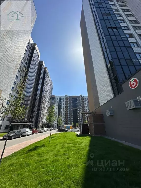 3-к кв. Воронежская область, Воронеж Крымская ул., 3/1 (75.0 м) - Фото 0