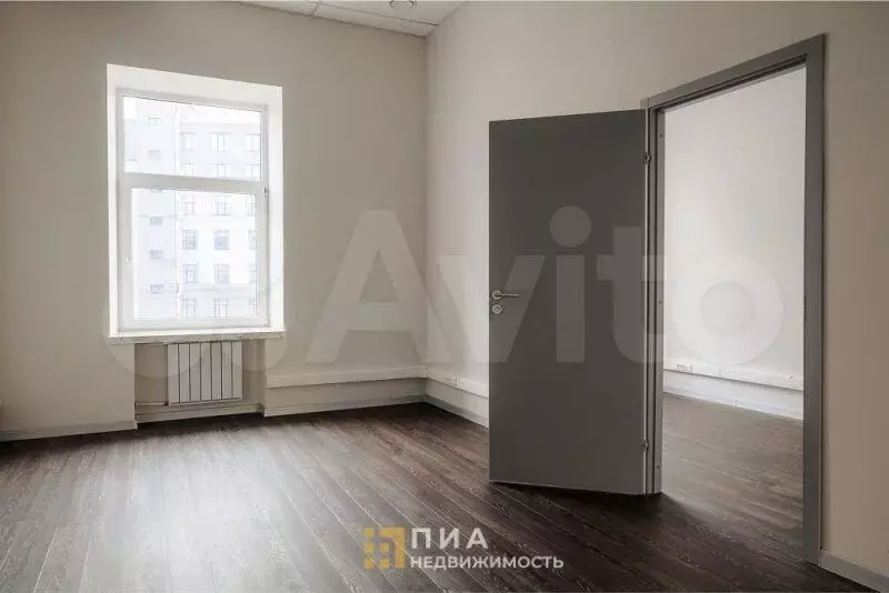 Аренда офиса 589 м2 - Фото 0