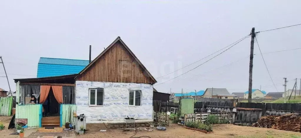 Дом в Бурятия, Тарбагатайский район, Саянтуйское с/пос, с. Нижний ... - Фото 1