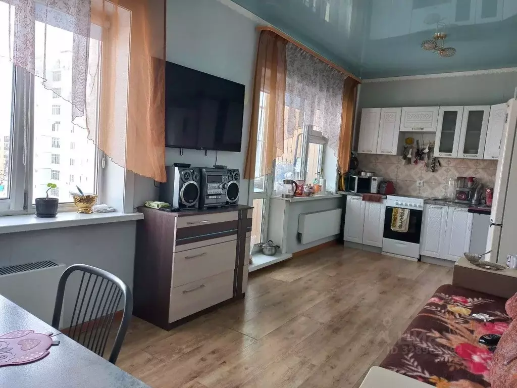 2-к кв. Саха (Якутия), Якутск Воинская ул., 9/2к1 (51.0 м) - Фото 1