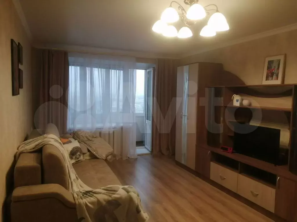 1-к. квартира, 32 м, 8/9 эт. - Фото 1