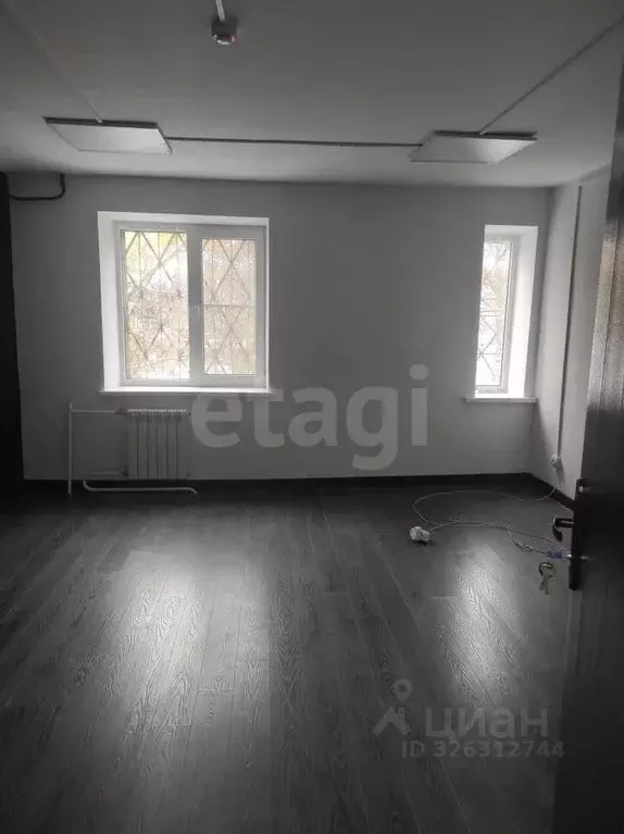 Офис в Ставропольский край, Ставрополь ул. Доваторцев, 25 (95 м) - Фото 1