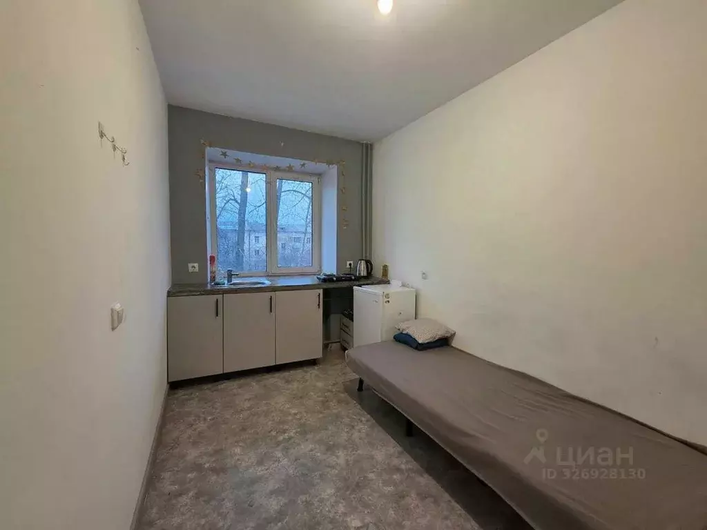 Комната Свердловская область, Екатеринбург пер. Короткий, 4А (10.0 м) - Фото 1