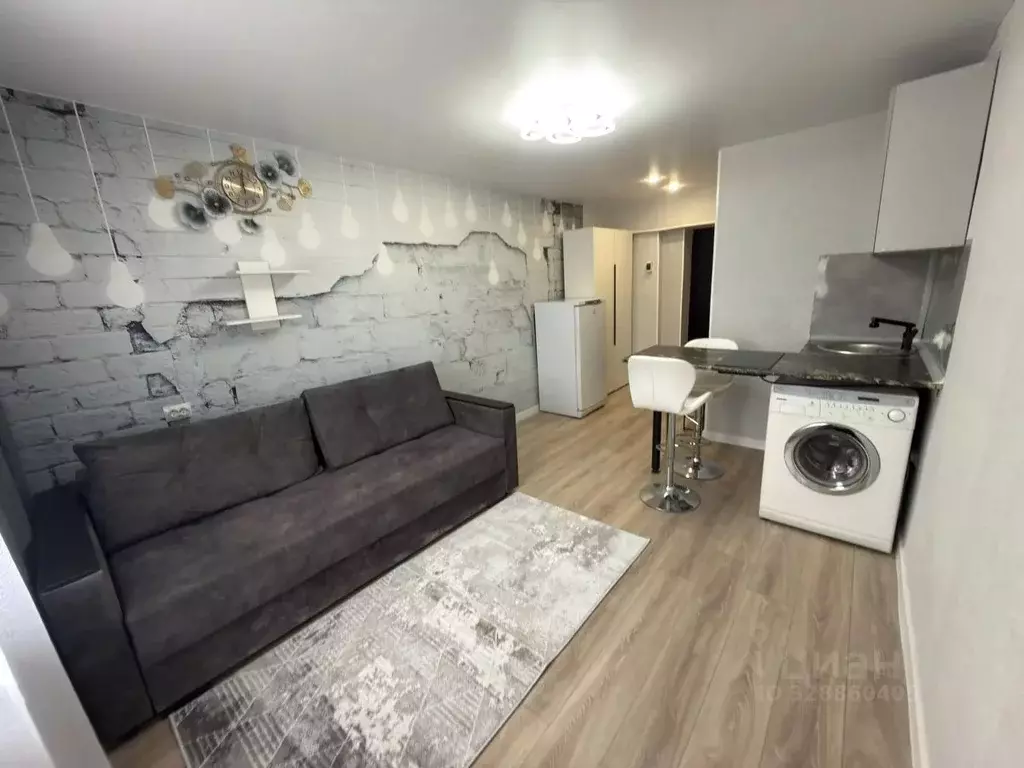 Студия Челябинская область, Челябинск ул. Ковалевской, 8А (17.8 м) - Фото 1