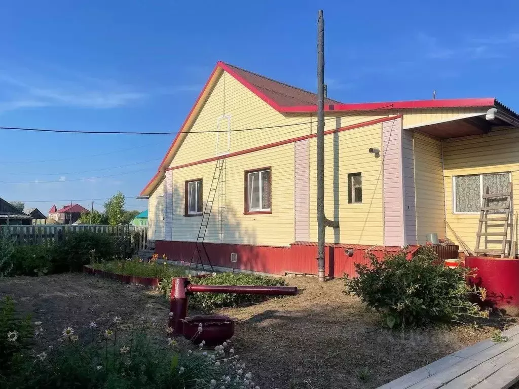 Дом в Тюменская область, с. Ярково ул. Колхозная (87 м) - Фото 1