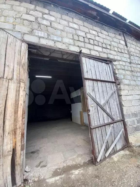 Склад с комнатой для сотрудника, 85 м - Фото 1