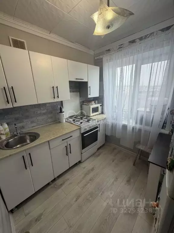 1-к кв. Волгоградская область, Волгоград ул. Дегтярева, 9 (31.8 м) - Фото 1