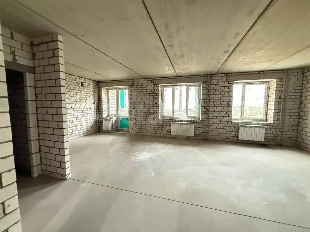 3-к кв. Калужская область, Калуга ул. Минская, 39 (82.4 м) - Фото 0