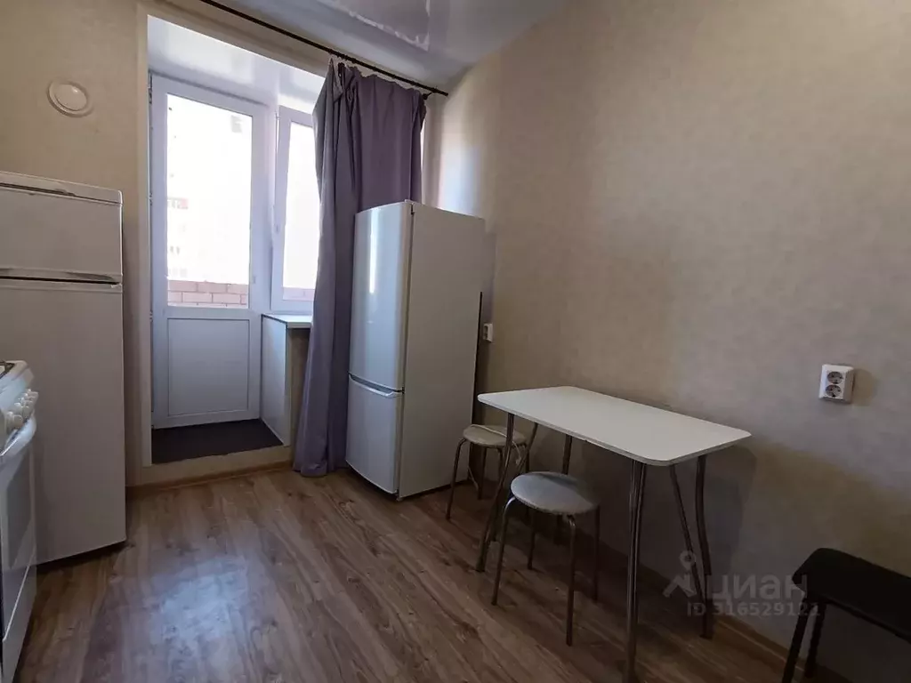 1-к кв. Марий Эл, Йошкар-Ола просп. Воскресенский, 1 (36.0 м) - Фото 2