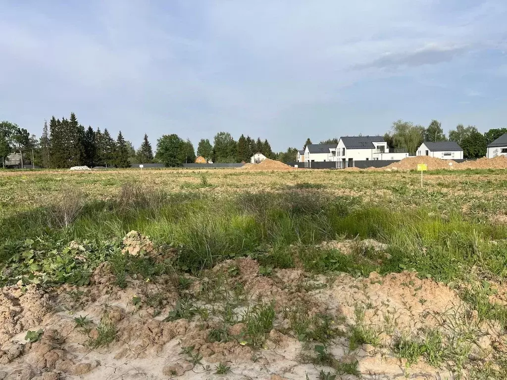 Участок в Московская область, Одинцовский городской округ, с. ... - Фото 1