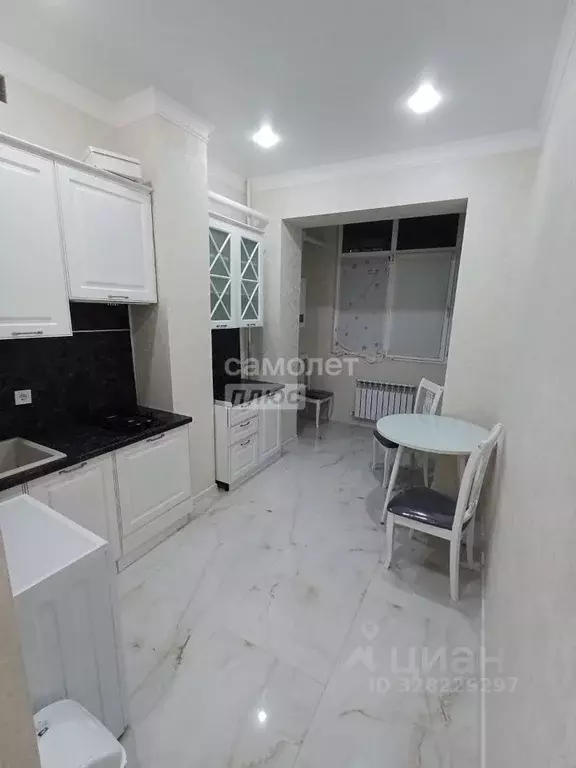 1-к кв. Кабардино-Балкария, Нальчик ул. Солнечная, 8к3 (40.0 м) - Фото 0