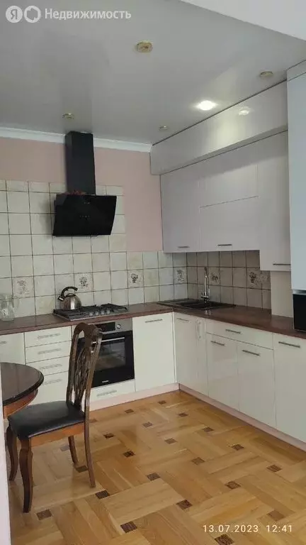 2-комнатная квартира: Калининград, улица Александра Невского, 263 ... - Фото 2