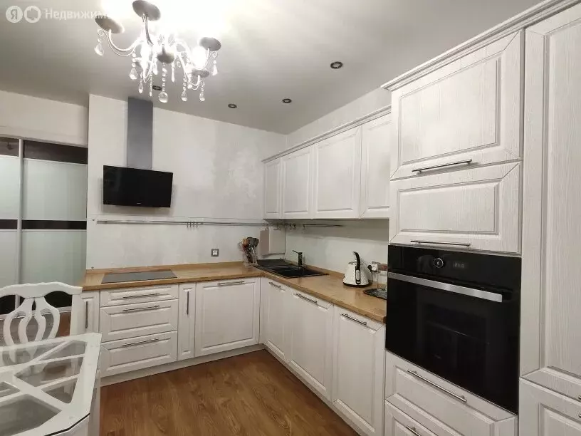 1-комнатная квартира: Екатеринбург, улица Амундсена, 68Б (46 м) - Фото 1