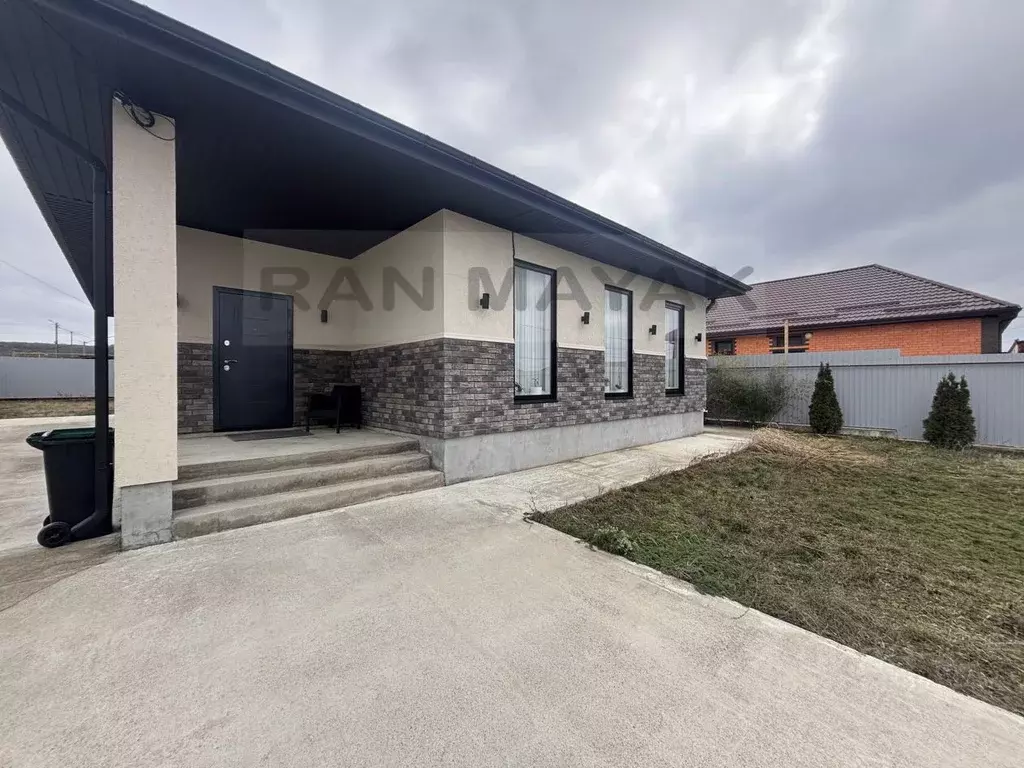 Дом в Адыгея, Майкоп ул. Дружбы (123 м) - Фото 1