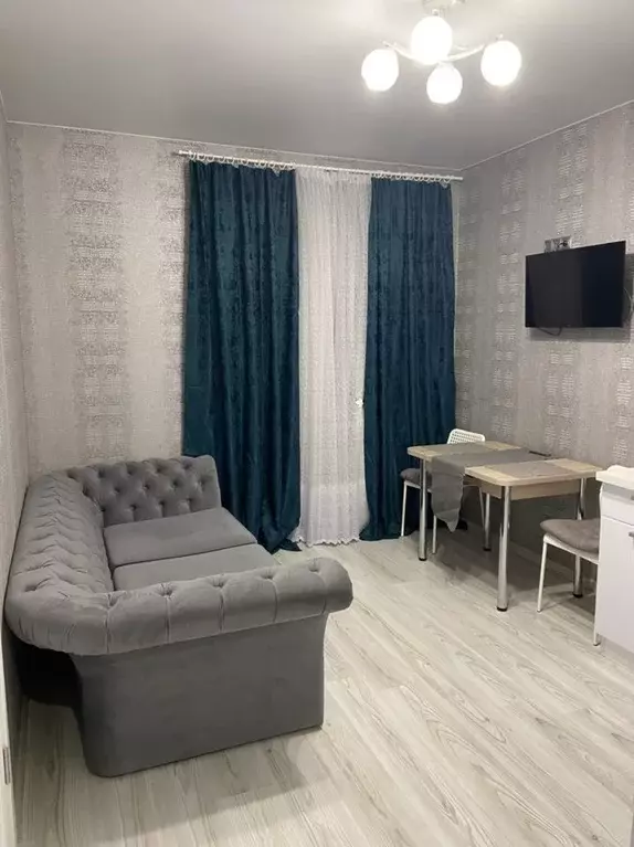 1-к кв. Пензенская область, Пенза просп. Победы, 97 (45.0 м) - Фото 1