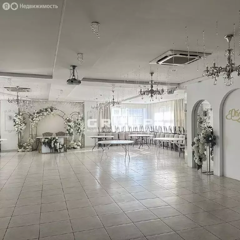 Помещение свободного назначения (411 м) - Фото 2