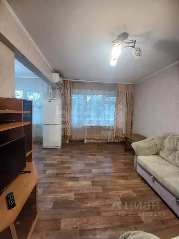 2-к кв. Амурская область, Благовещенск Зейская ул., 140 (48.6 м) - Фото 2