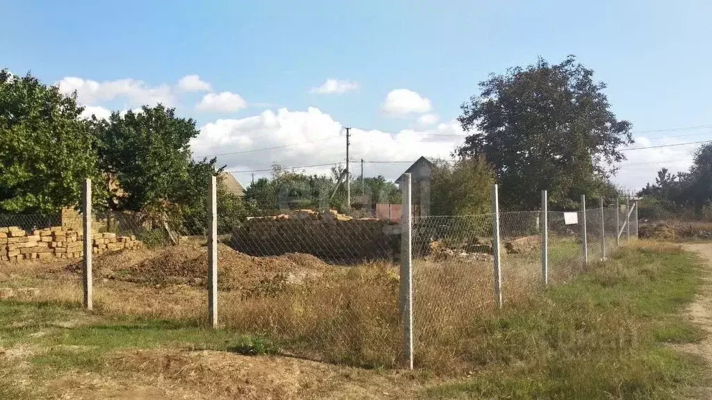 Участок в Крым, Сакский район, Ореховское с/пос, Химик-2 садоводческий ... - Фото 1