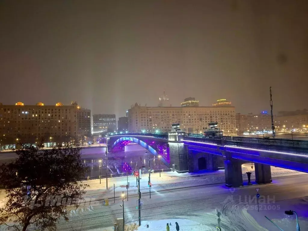 2-к кв. Москва наб. Тараса Шевченко, 3 (70.0 м) - Фото 0