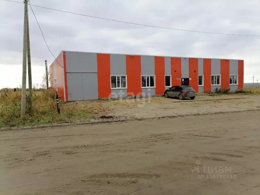 Торговая площадь в Коми, с. Усть-Цильма ул. Осташова, 1А (288 м) - Фото 0