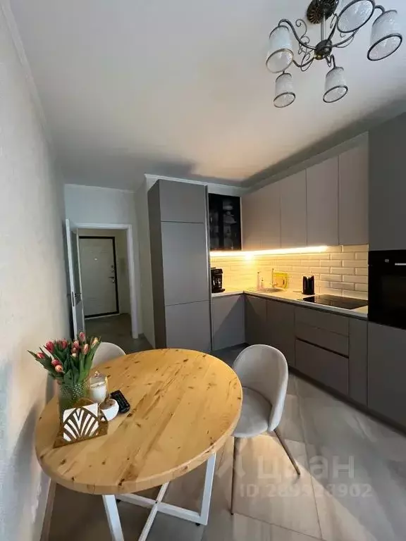 1-к кв. Санкт-Петербург ул. Парфеновская, 9к1 (46.0 м) - Фото 1