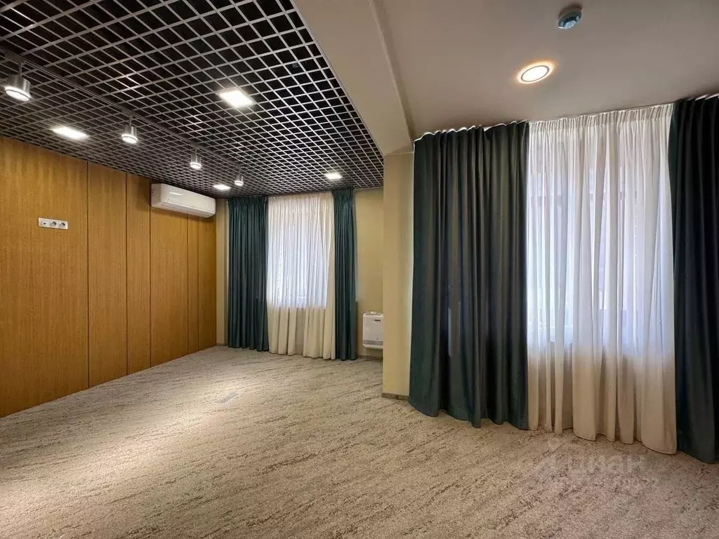 Помещение свободного назначения в Татарстан, Казань ул. Калинина, 60 ... - Фото 1