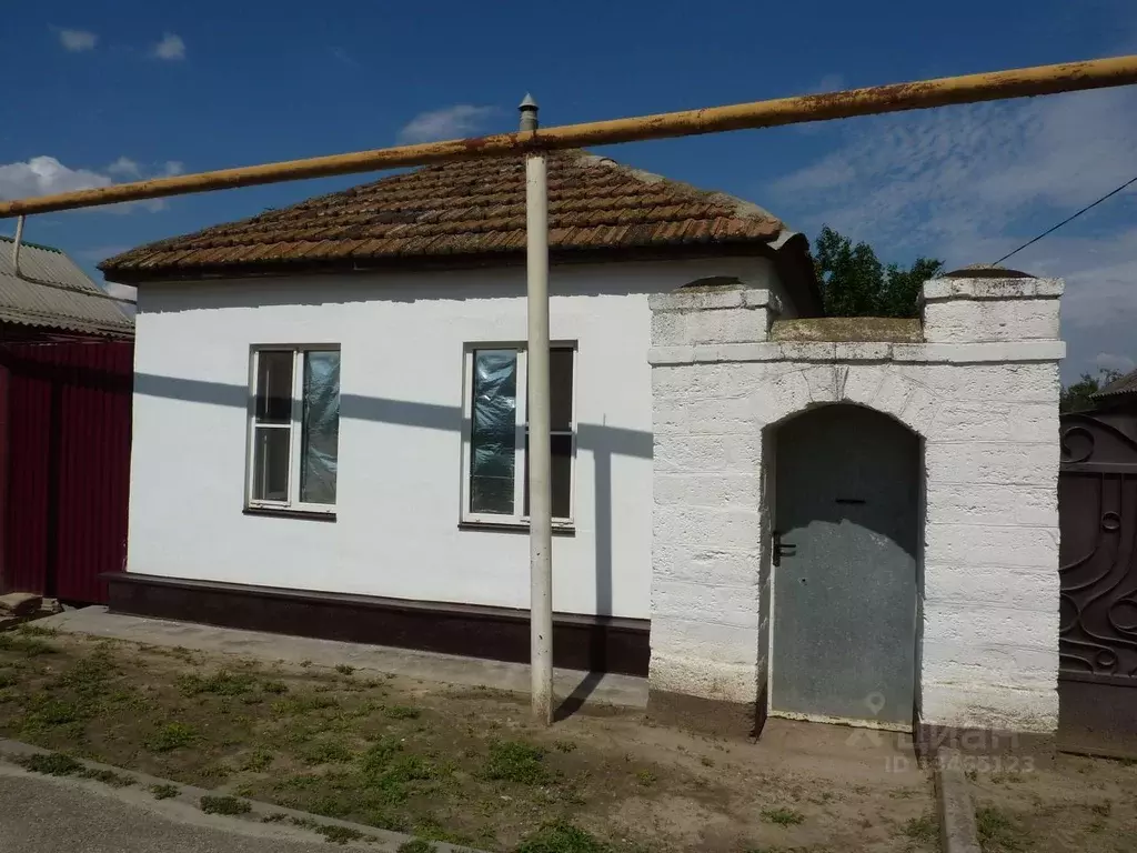 Дом в Ставропольский край, Светлоград Петровский городской округ, ., Купить  дом в Светлограде, ID объекта - 50010470047