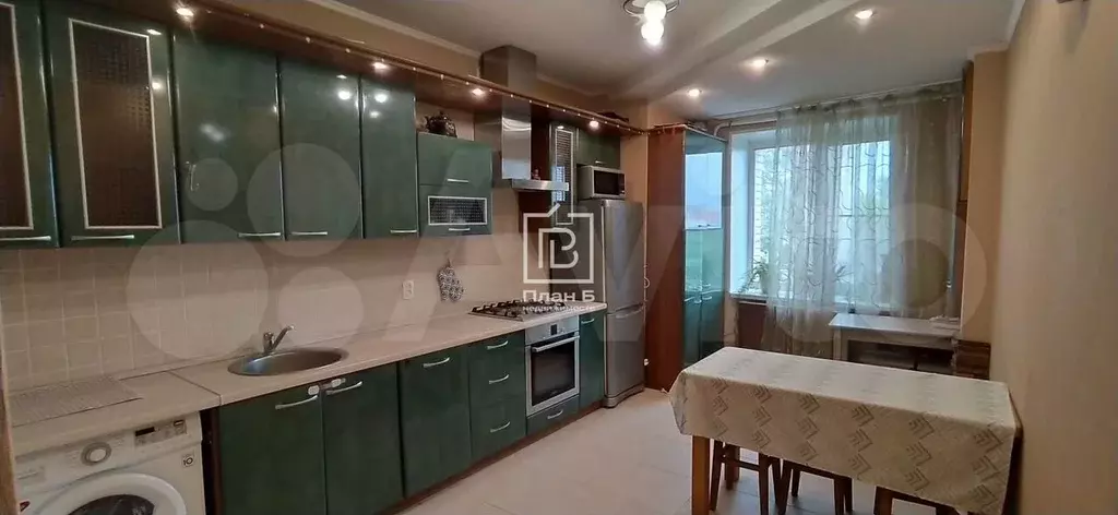 2-к. квартира, 60 м, 4/7 эт. - Фото 0