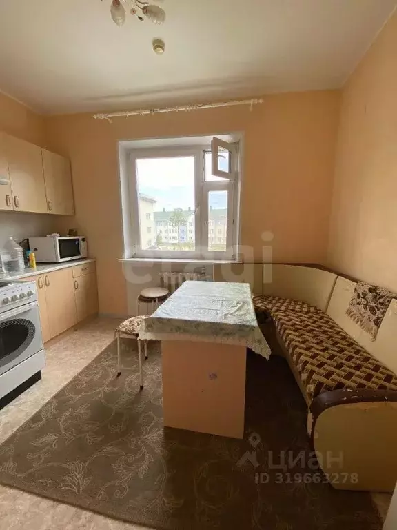 2-к кв. Ханты-Мансийский АО, Когалым ул. Дорожников, 7 (57.0 м) - Фото 1
