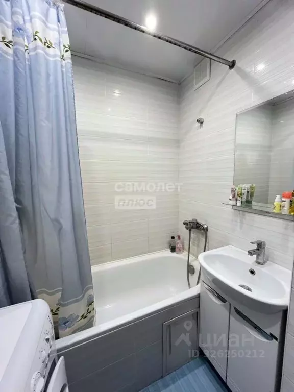 Комната Чувашия, Чебоксары бул. Анатолия Миттова, 33 (48.0 м) - Фото 1