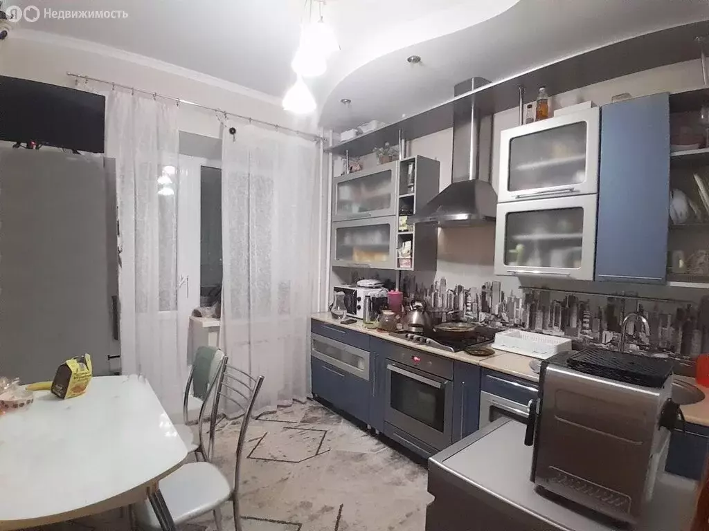 2-комнатная квартира: Новый Уренгой, район Северная Жилая Часть, ... - Фото 1