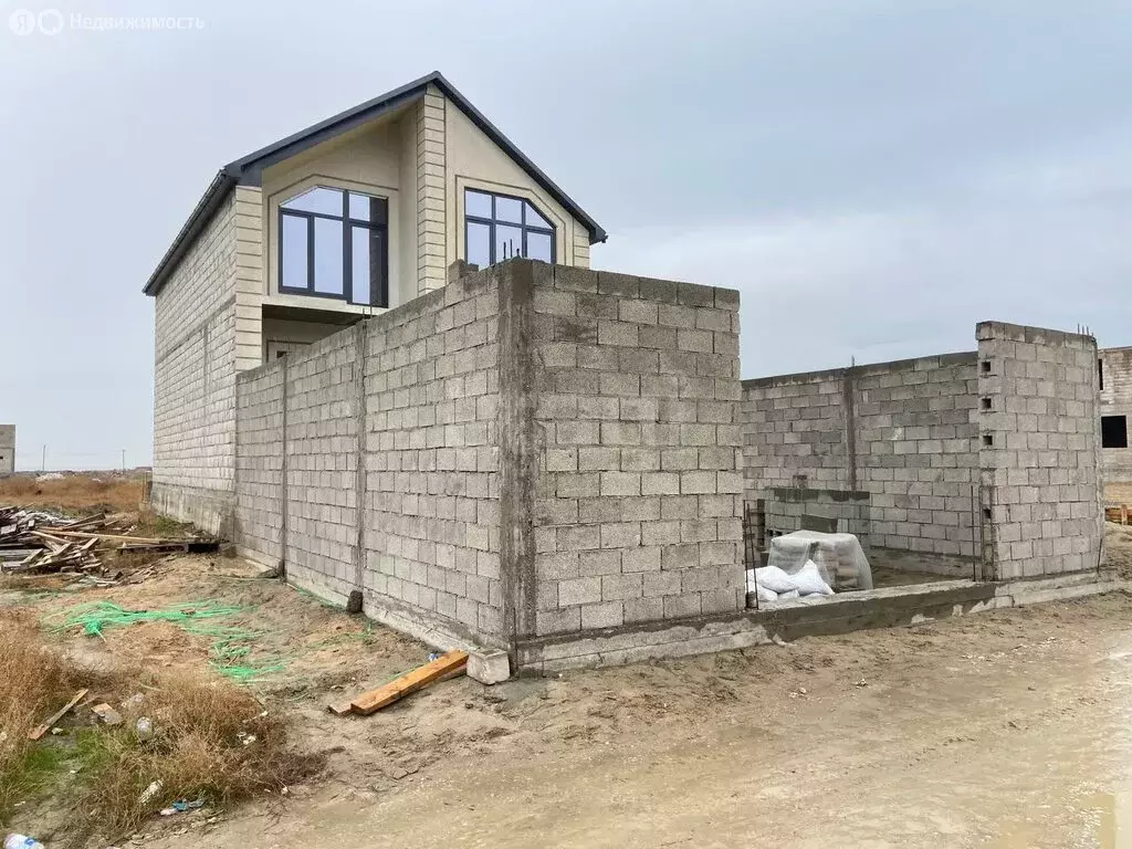 Дом в село Манаскент, 3-я Озёрная линия (124 м) - Фото 2