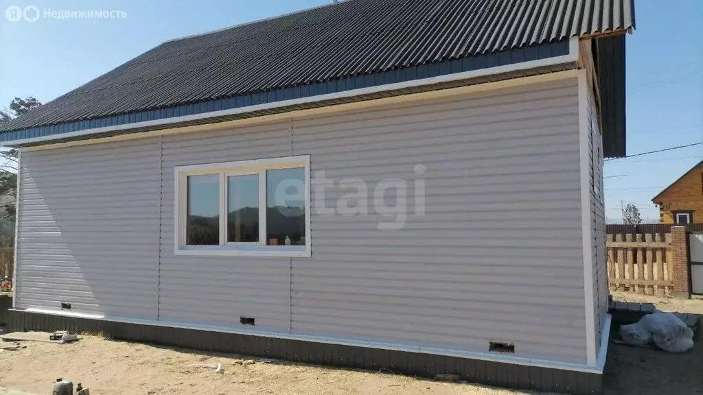 Дом в село Нижний Саянтуй, ДНТ Солнечное-1, Алтайская улица (180 м) - Фото 2