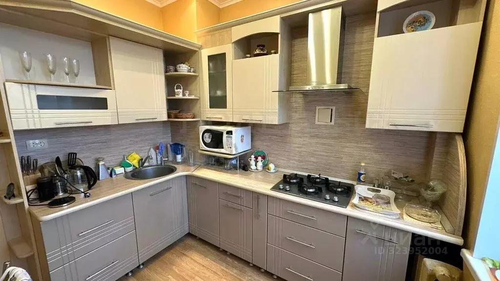 2-к кв. Новгородская область, Боровичи Ленинградская ул., 48 (60.5 м) - Фото 1