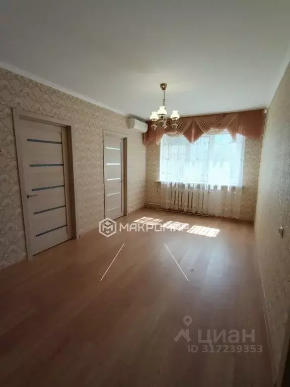 4-к кв. Орловская область, Орел Солнцевская ул., 8 (60.8 м) - Фото 0