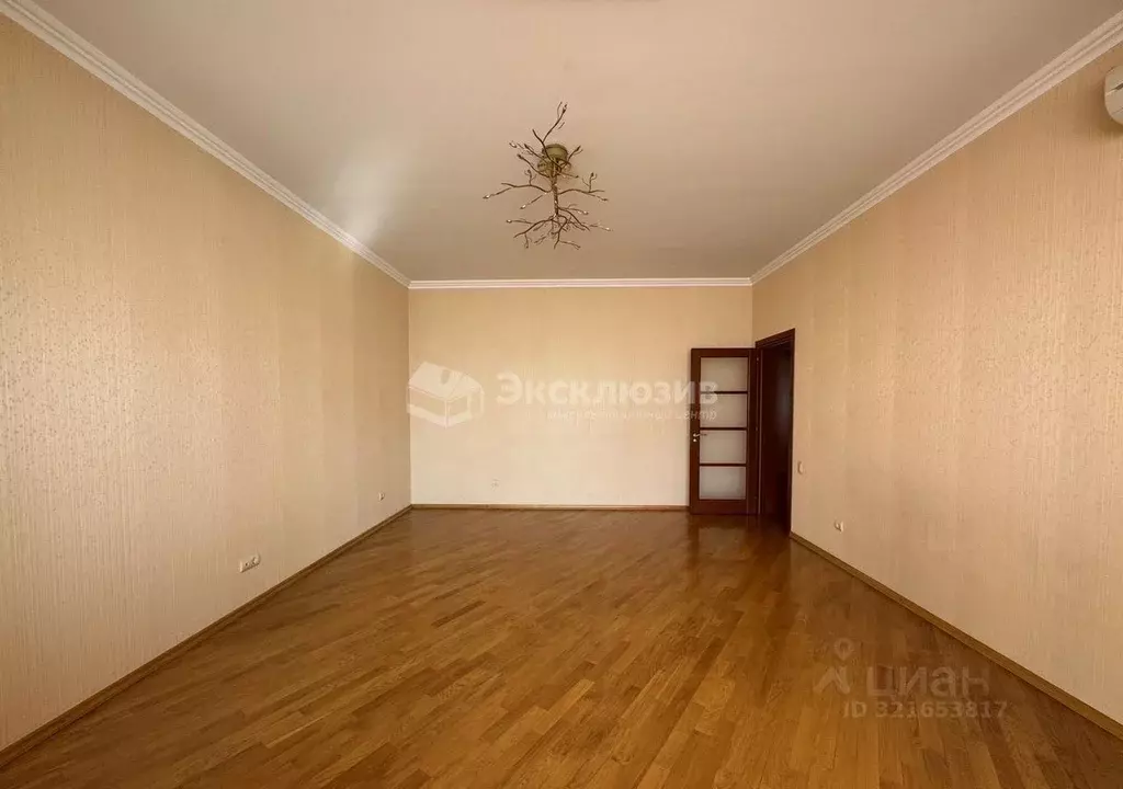 2-к кв. Тюменская область, Тюмень Комсомольская ул., 8 (83.0 м) - Фото 2