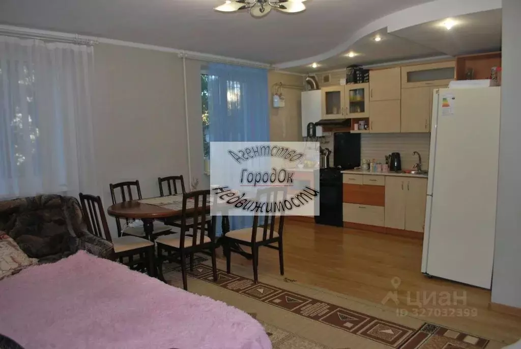 3-к кв. Крым, Саки ул. Кузнецова, 18 (87.0 м) - Фото 1