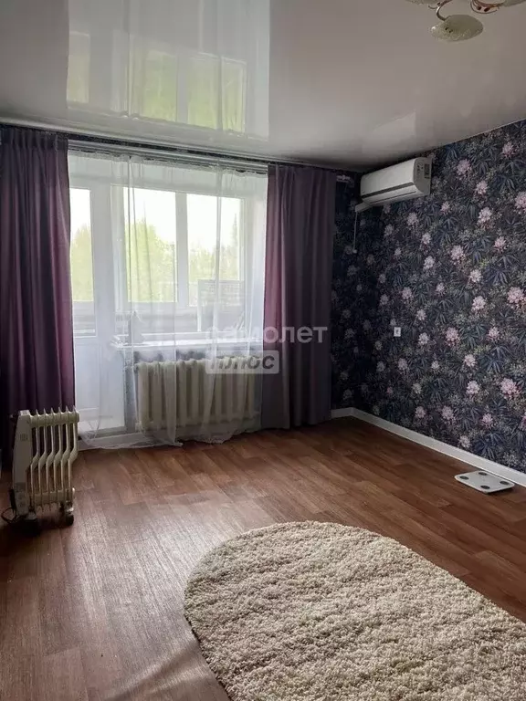 1-к кв. Саратовская область, Энгельс 2-й мкр, 41 (33.3 м) - Фото 1